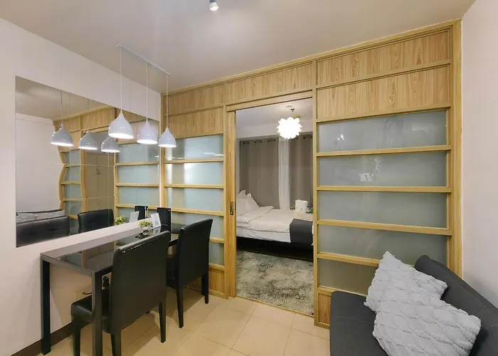 Citispace 1br Condotel At Ridgewood Towers Near Bgc Airport #rw03b *