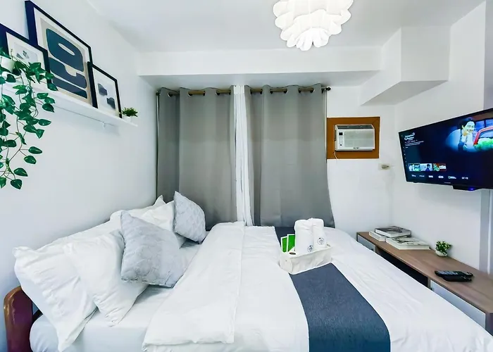 Citispace 1br Condotel At Ridgewood Towers Near Bgc Airport #rw03b Apartment *
